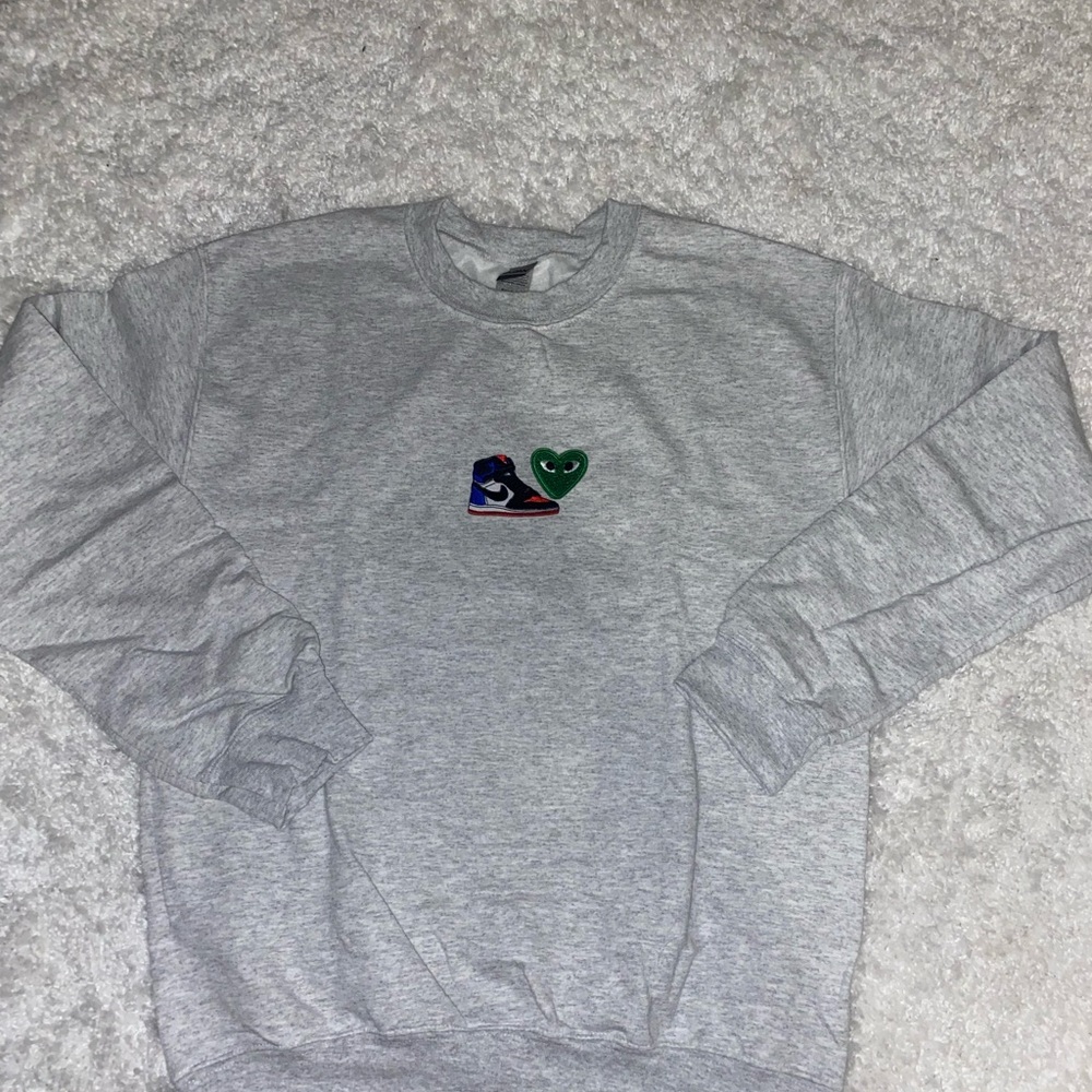Vintage crewneck